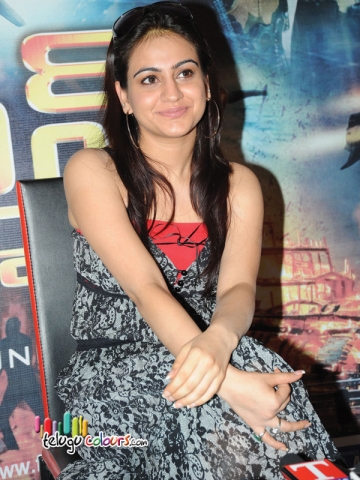 Aksha Latest Pics