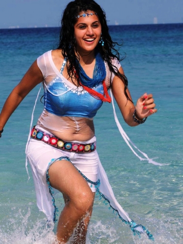 Tapsee Hot Pics